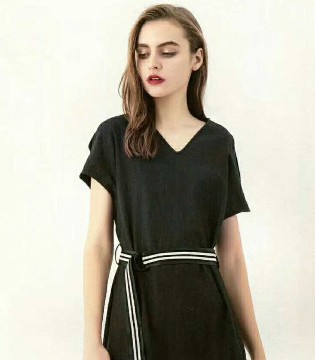 品牌女装,春夏季新品,衣佰芬