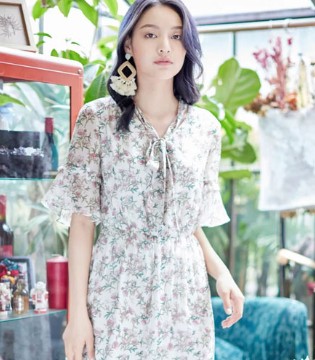 品牌服饰,时尚女装,伊袖