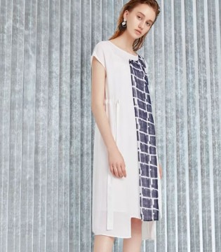 品牌服饰,时尚女装,穿搭,VISVIOCO,唯弋