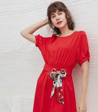 穿搭,品牌女装,衣佰芬