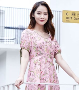 品牌服饰,时髦班车,佐色