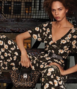 Versace,品牌,奢侈品,奢侈品牌,Michael Kors,财报