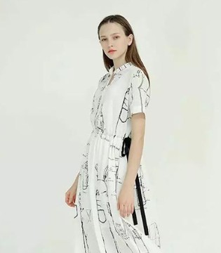 子容,ZIRONG,品牌女装,时尚穿搭