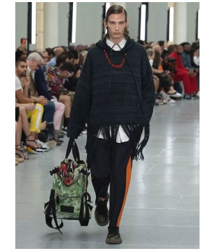 Valentino,服装搭配,国际品牌