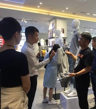 二狼狐轩服饰,品牌服饰,服装创业