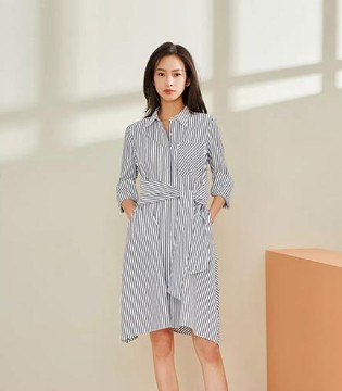 领秀女装,品牌女装,时尚穿搭