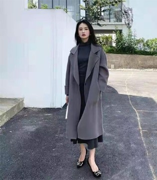 芝麻E柜,女装品牌,快时尚