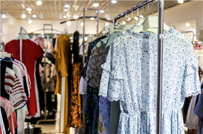 2020年开个服装店需要多少钱新手如何经营服装店