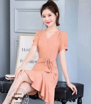时尚连衣裙,芝麻e柜女装,品牌女装