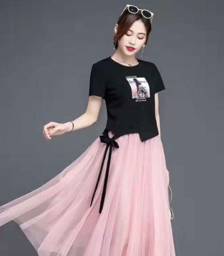 芝麻e柜,品牌女装,时尚穿搭,连衣裙