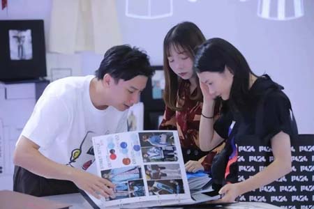 疫后第1个服装服定档!为行业复苏按下“重启键”!
