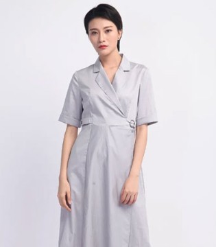 SN服饰,职场穿搭,西装裙