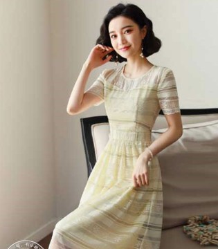 芝麻e柜,女装,连衣裙