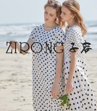 子容,女装,夏日新品,素简穿搭,波点连衣裙
