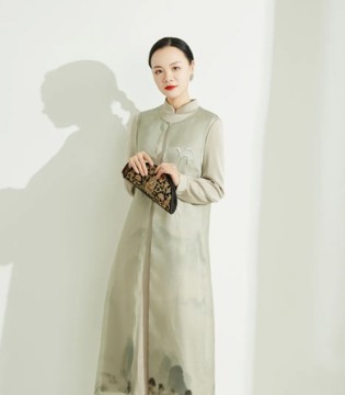 BBLLUUEE,粉蓝时尚,女装