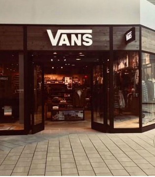 Vans,VF集团,业绩