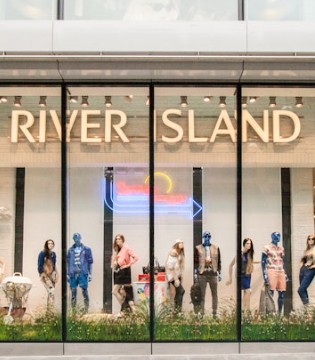 River Island,自愿破产程序,关店