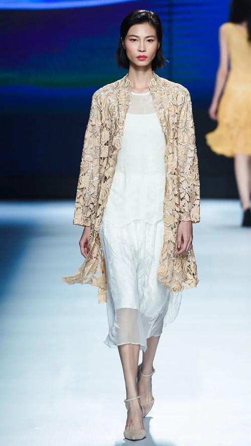萬方服飾：旖旎一夢 天衣無縫 | 2020廣東時裝周-秋季