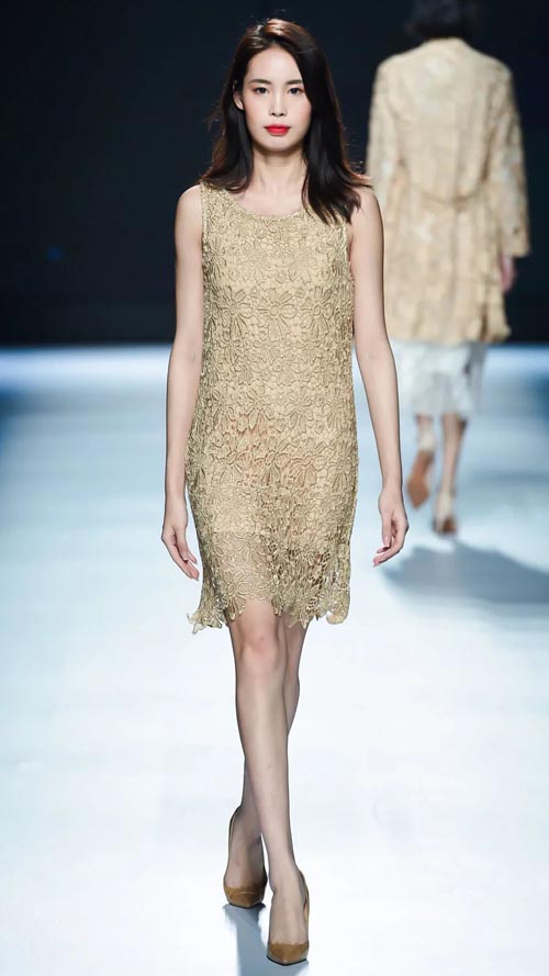 萬方服飾：旖旎一夢 天衣無縫 | 2020廣東時裝周-秋季