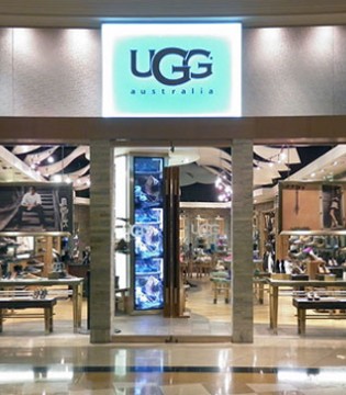 Telfar,UGG,设计师品牌