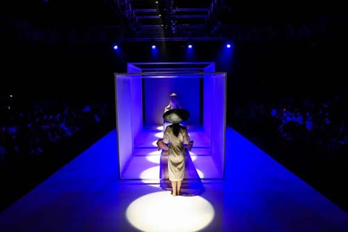 粵港澳設(shè)計(jì)師品牌發(fā)布會丨2020廣東時(shí)裝周-秋季