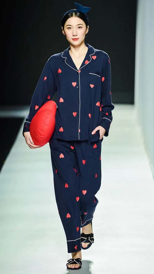 粵港澳設(shè)計(jì)師品牌發(fā)布會丨2020廣東時(shí)裝周-秋季