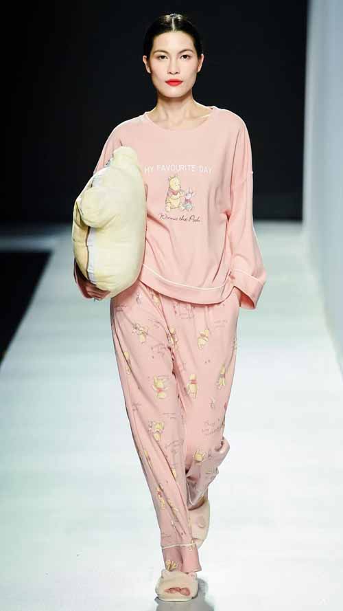 粵港澳設(shè)計(jì)師品牌發(fā)布會丨2020廣東時(shí)裝周-秋季