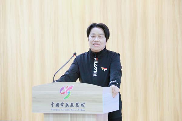 融入長(zhǎng)三角 加速內(nèi)循環(huán) 組委會(huì)走進(jìn)常熟服裝城