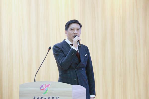 融入長(zhǎng)三角 加速內(nèi)循環(huán) 組委會(huì)走進(jìn)常熟服裝城