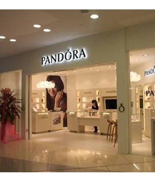 丹麦珠宝品牌,Pandora,业绩财报