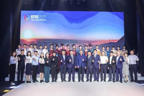 广东时尚发布,新疆设计师作品发布会,丝路霓裳