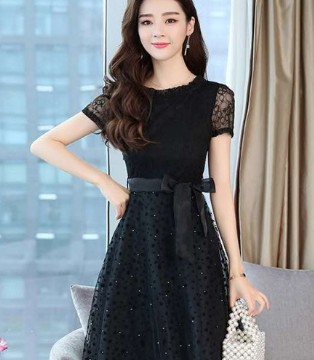 芝麻e柜,仙气连衣裙,女装品牌