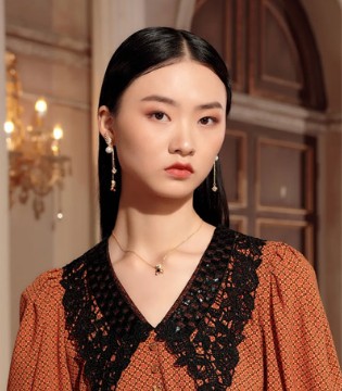 纽方,春季新品,品牌女装加盟