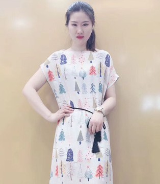 宝薇,女装品牌招商加盟,夏日女性穿搭攻略方法技巧
