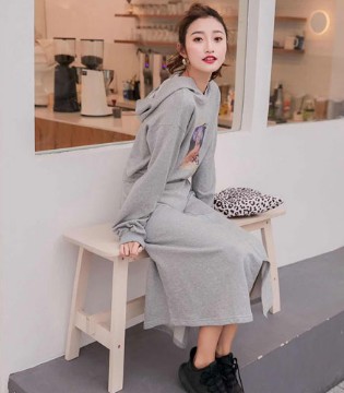 YYMOLI樱语茉莉,女装加盟招商,女装品牌