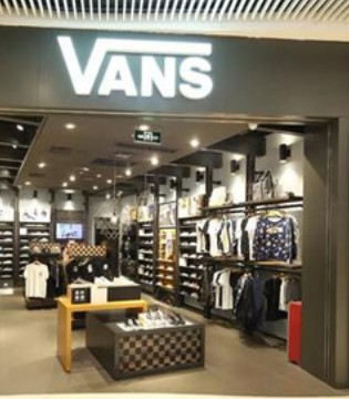 Vans,Paul Van Doren,VF集团