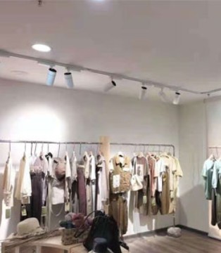 堓上,女装招商加盟,新店开业