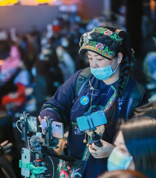 湾区广东时尚文化周,非遗,服饰