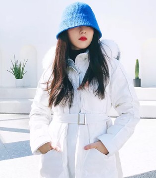 韩蔻女装 冬日羽绒的N种色彩打开方式