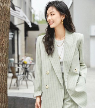 伊纳芙,女装品牌,新品上市