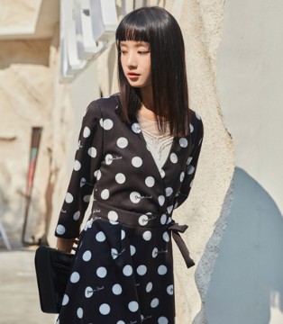 茵格丽,女装,甜美风格,春季新款,蝴蝶结,连衣裙