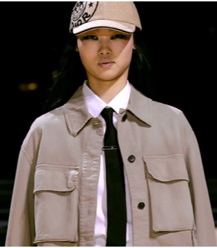 DIOR,年轻化,2022秋季新品