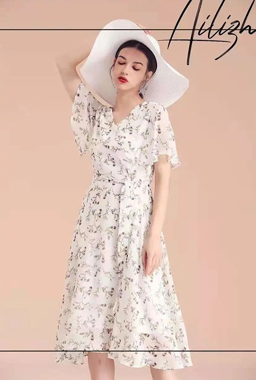 时尚穿搭 炎炎夏日 如何轻松驾驭“黑白灰”