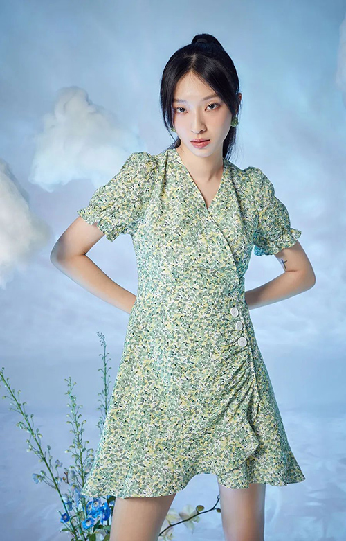 轩日时尚女装 2022Lucidy 多维浪漫