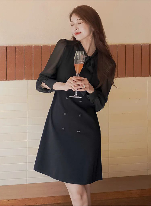 JESSIE杰西女装 轻礼服季 高光灵动