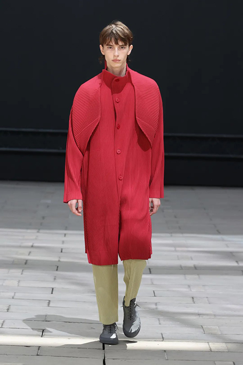 HOMME PLISS SSEY MIYAKE 2023春夏系列发布
