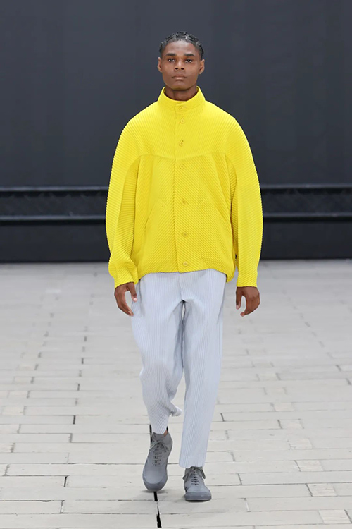 HOMME PLISS SSEY MIYAKE 2023春夏系列发布