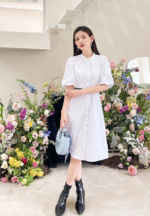 方示服饰2022秋季新品上市 以光·愈心