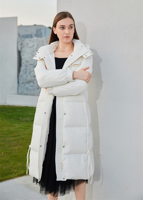 汀丁可品牌女装2022年秋季新款白色长款羽绒服外套