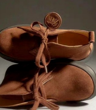 ZARA,Clarks Originals,跨界合作